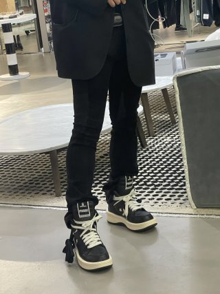 Converse x Rick Owens DRKSHDW view 5