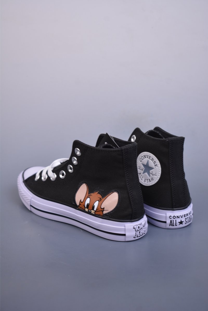 Converse x Tom and Jerry Chuck Taylor 'Black / White' view