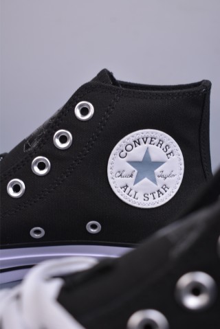 Converse x Tom and Jerry Chuck Taylor 'Black / White' view 8