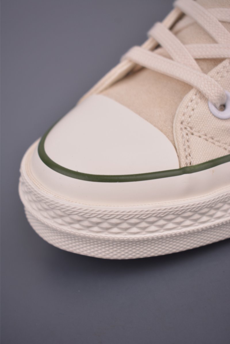 Converse x Undefeated 1970s Mid 'Black / White / Green Camo' view
