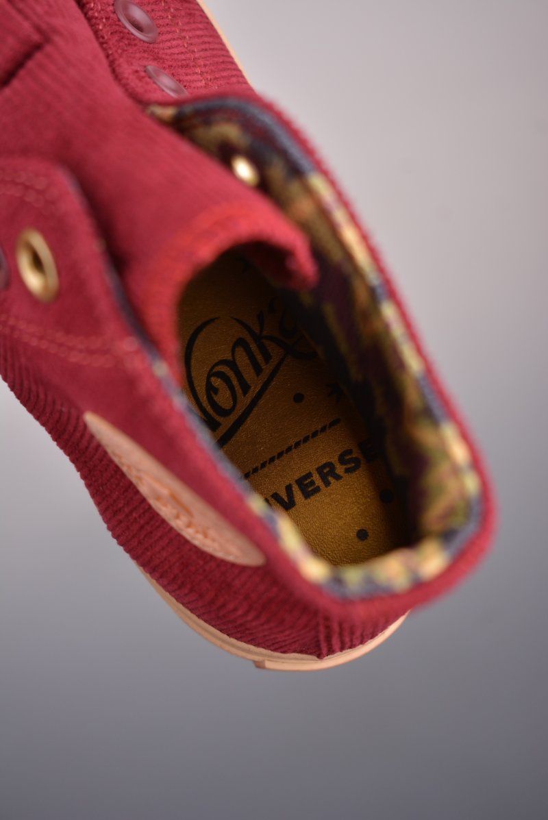 Converse x Wonka Chuck Taylor 'Burgundy / Gold' view