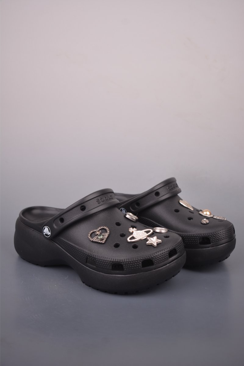 Crocs Classic Clog 'Croslite'