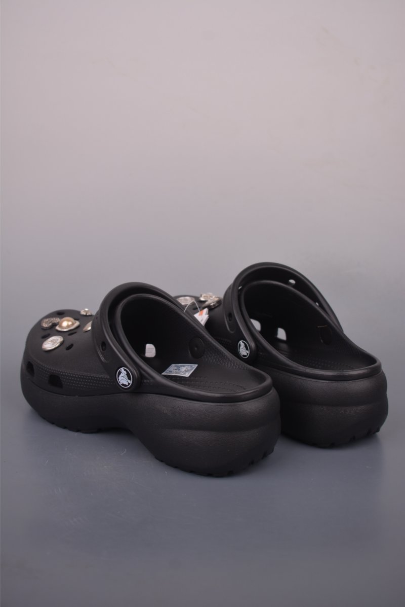 Crocs Classic Clog 'Croslite' view