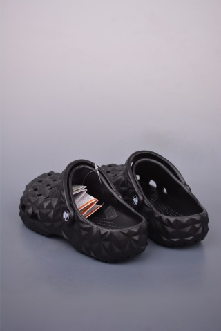 Crocs Classic Clog 'Durian' view 2