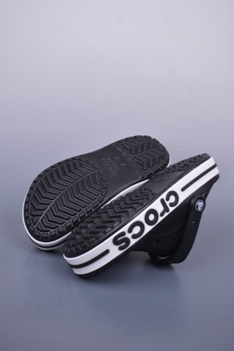 Crocs Classic Clog 'Beiya' view