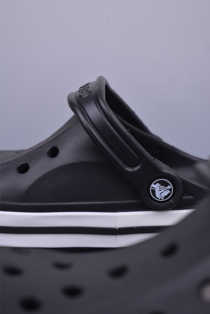 Crocs Classic Clog 'Beiya' view