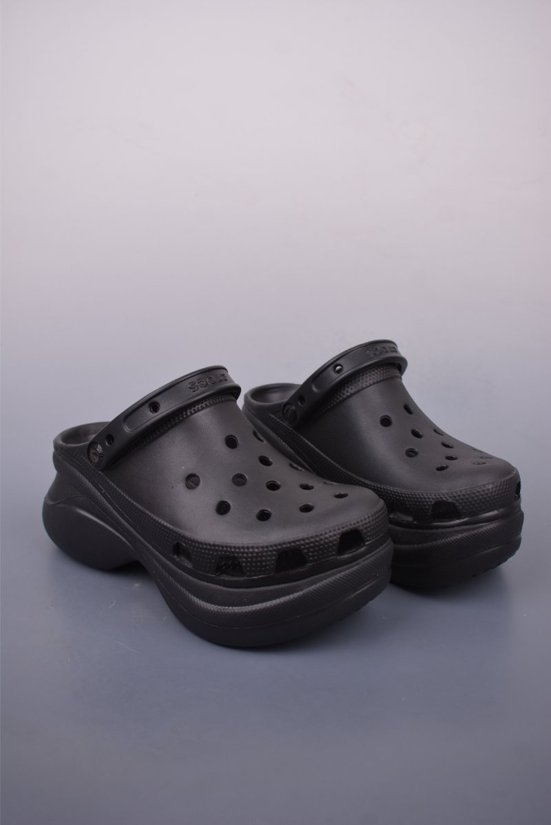 Crocs Classic Clog 'Whale'