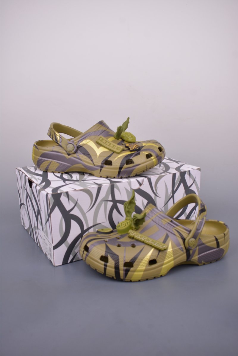 Crocs x Chen Guanxi Classic Clog view