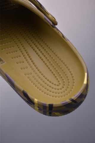 Crocs x Chen Guanxi Classic Clog view 9