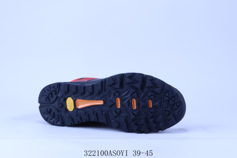 Danner x Mystery Ranch Trail 2650 view 4