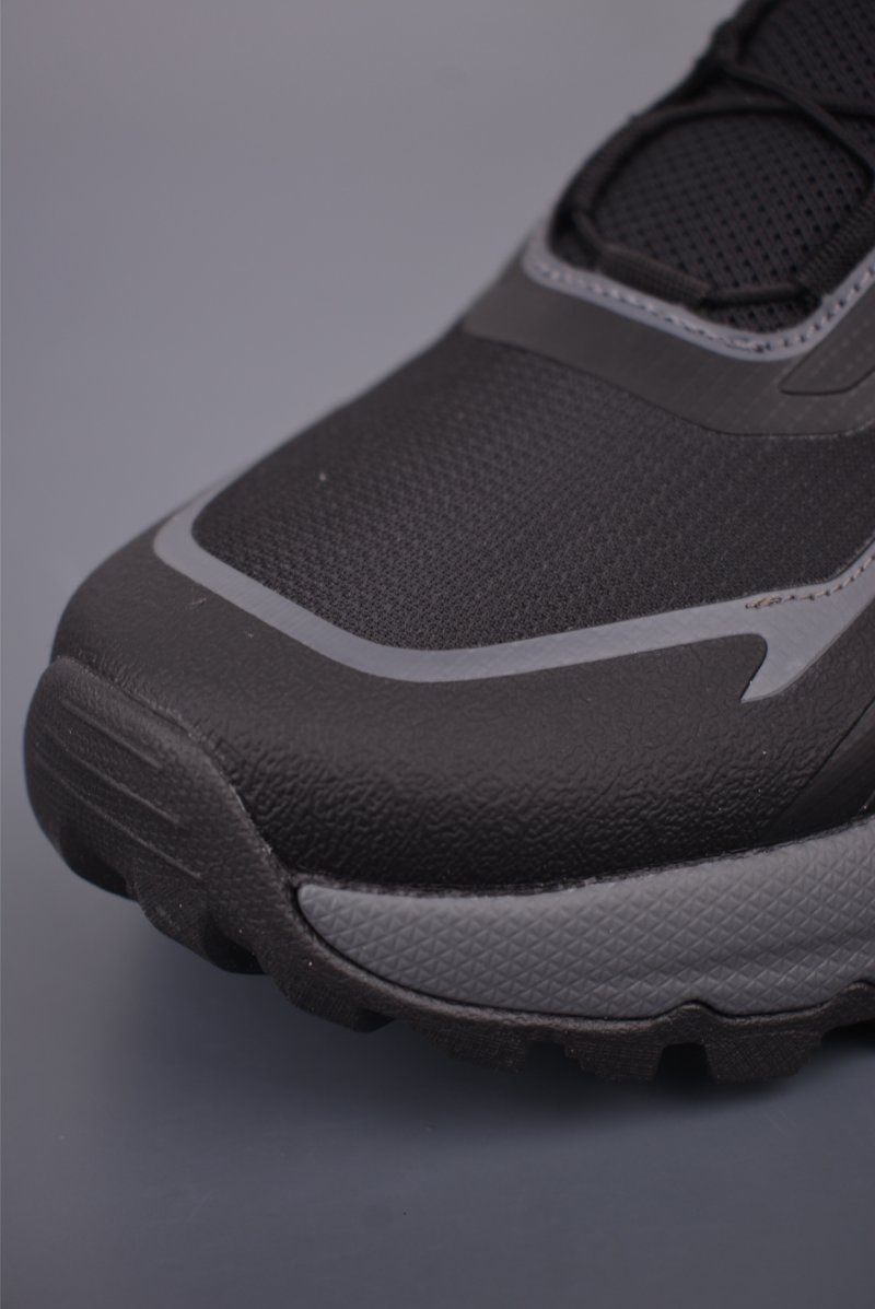 Descente D Fluid 3.0 'White' view