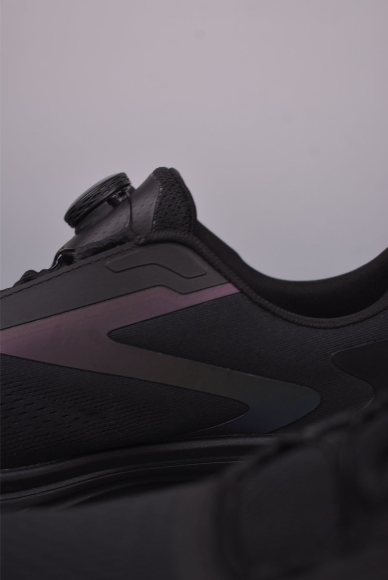 Descente Ease Wire view