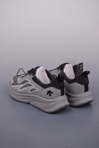 Descente Lavitate Wire view 2