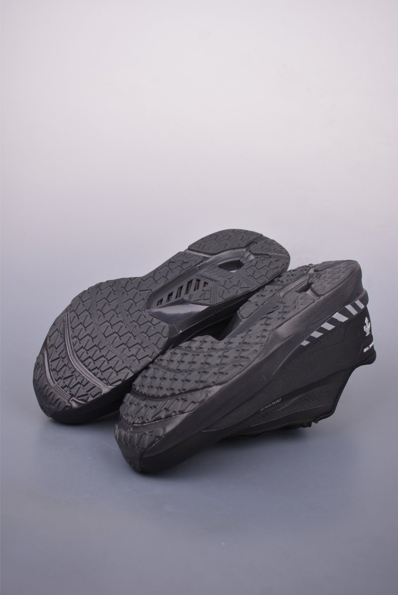 Descente Primer GTX view