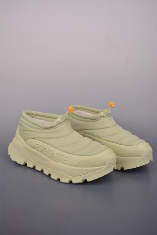 Descente Ski Style 'Yellow Gold' view 1