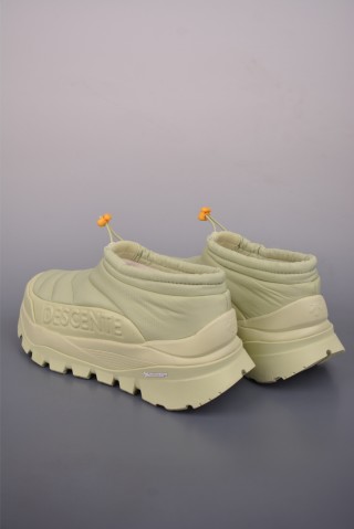 Descente Ski Style 'Yellow Gold' view 2