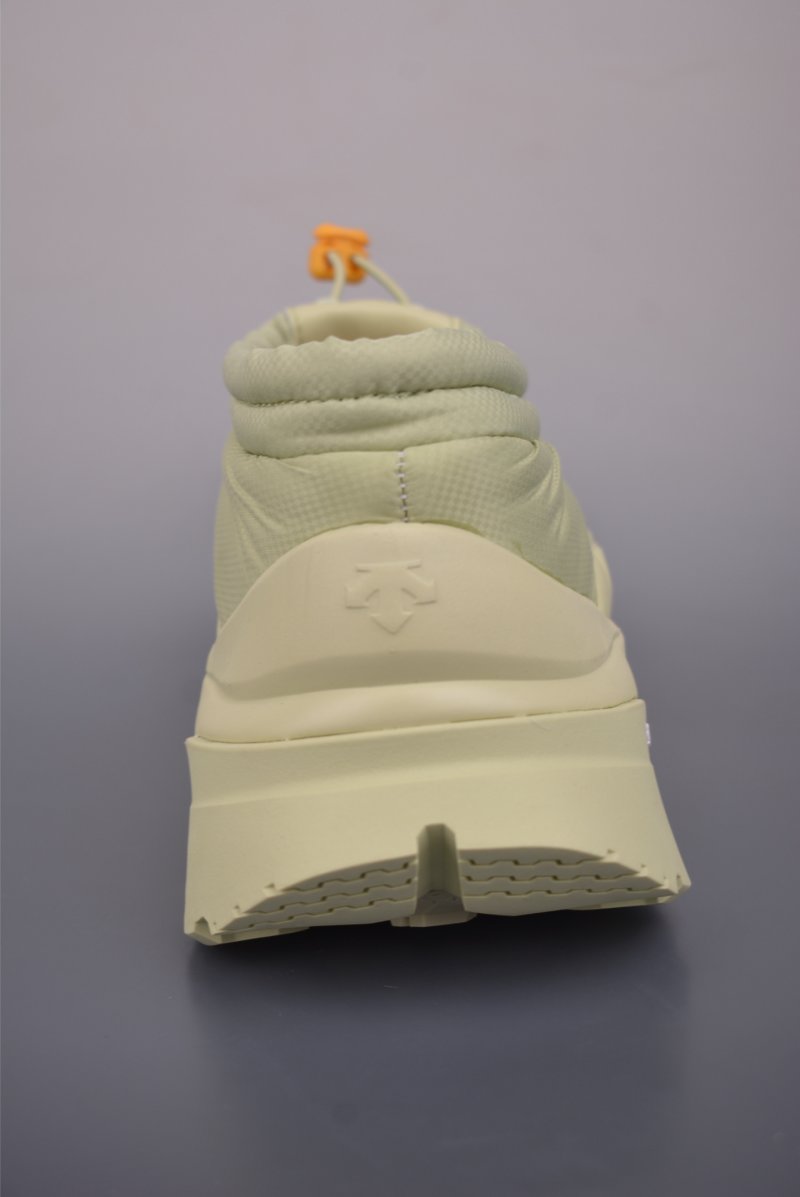 Descente Ski Style 'Yellow Gold' view