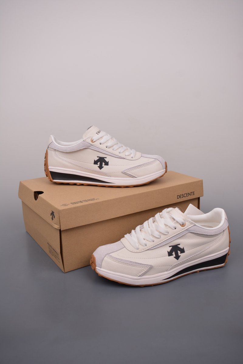 Descente Sport Style Chron Racer view