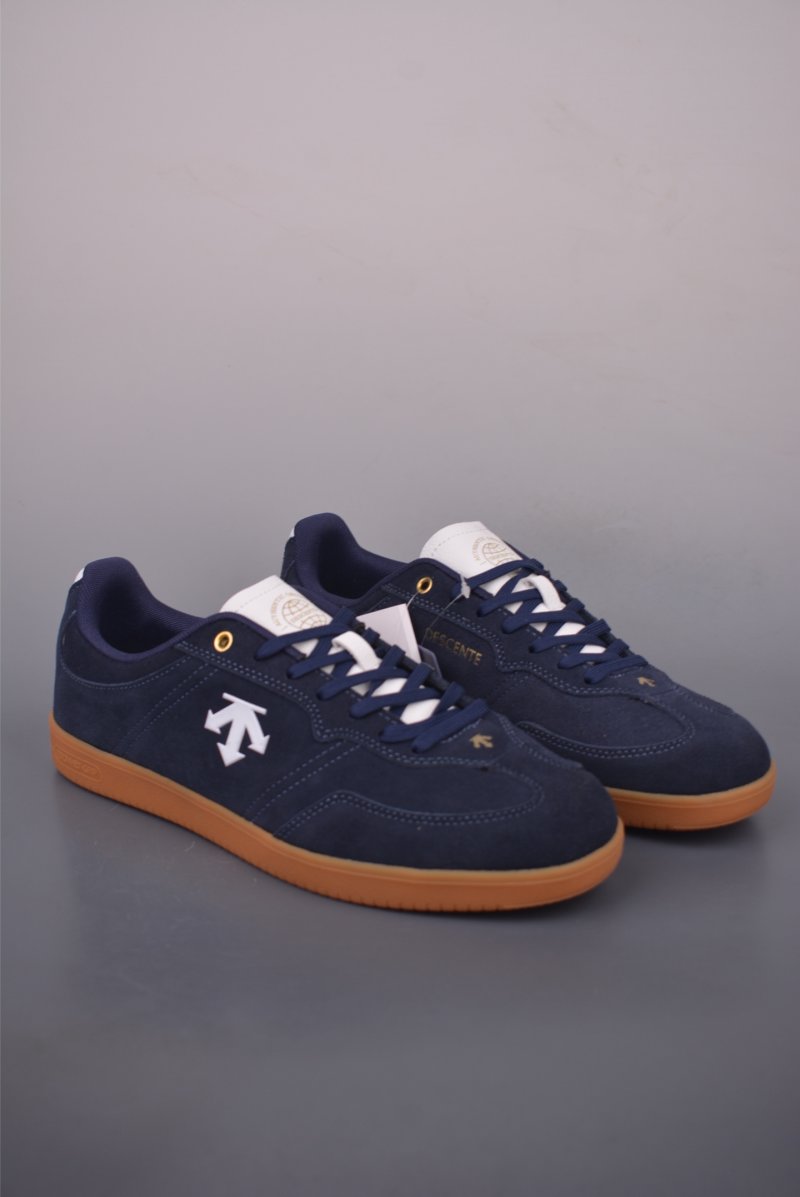 Descente Edge Court Retro