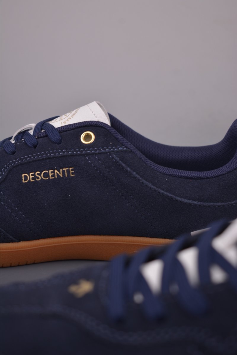 Descente Edge Court Retro view