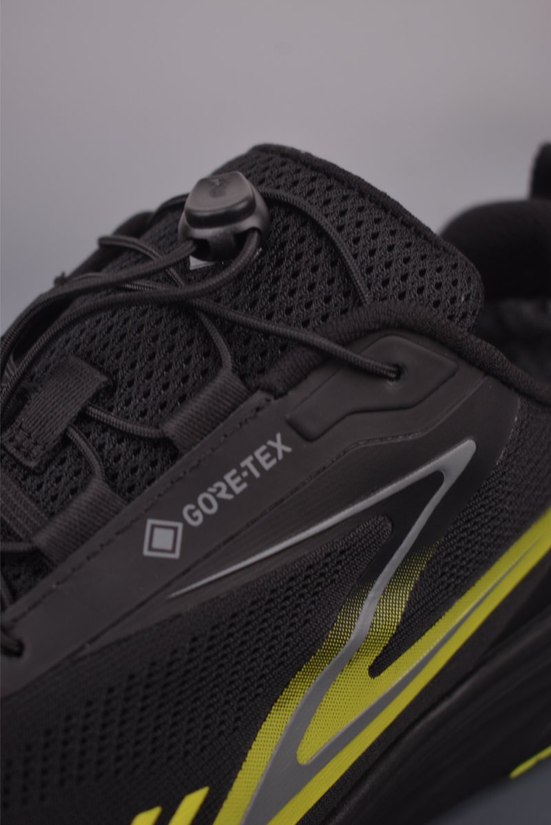 Descente Lavitate Trail Wire view