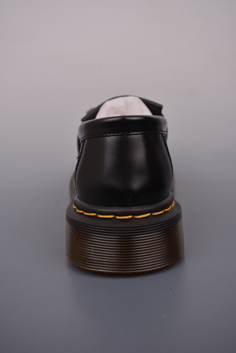 Dr. Martens Classic Boot 'Black' view