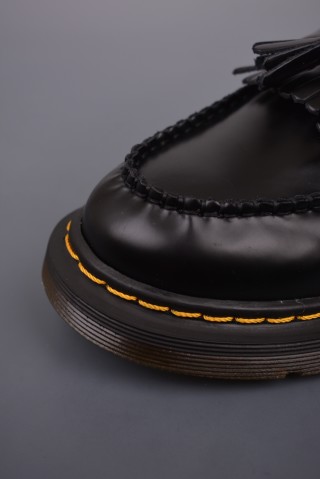 Dr. Martens Classic Boot 'Black' view 6