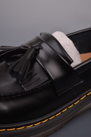 Dr. Martens Classic Boot 'Black' view 7