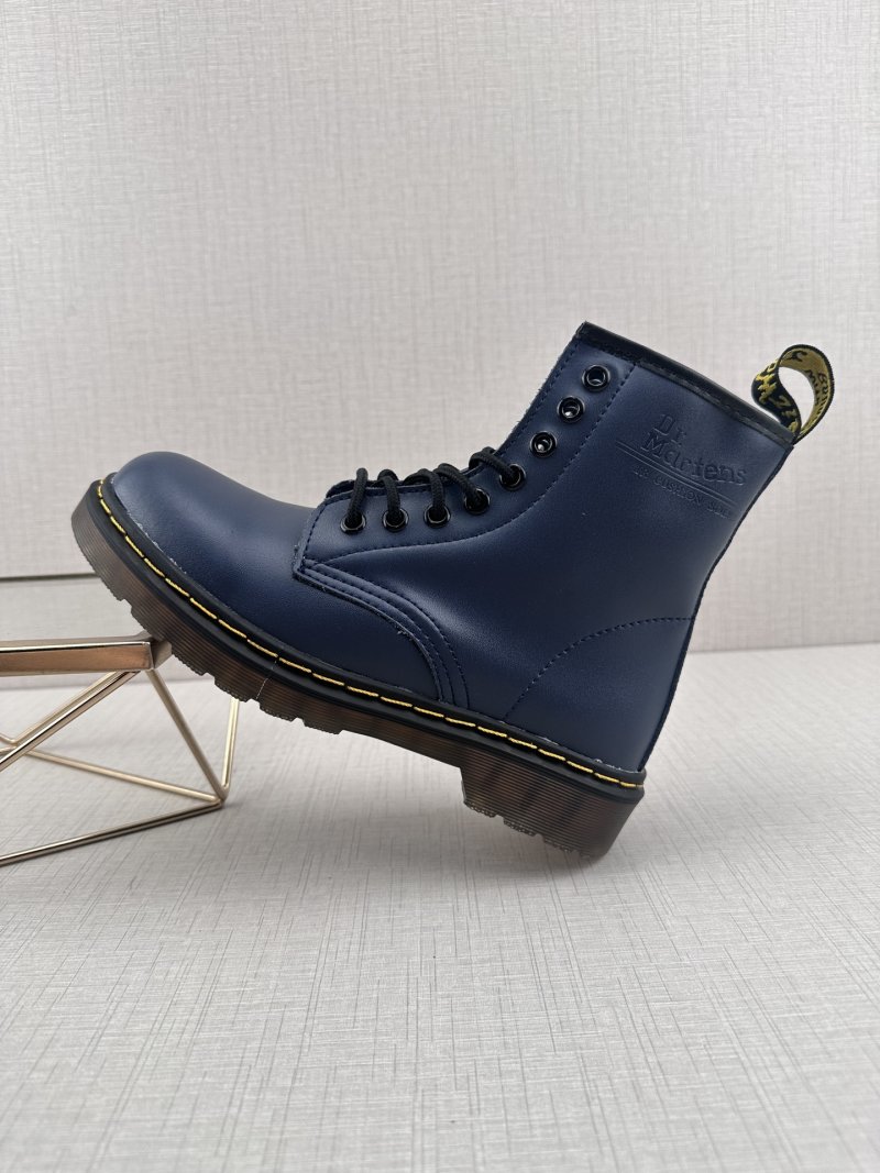 Dr. Martens Jadon 8-Eye Boot 'Ocean Blue'