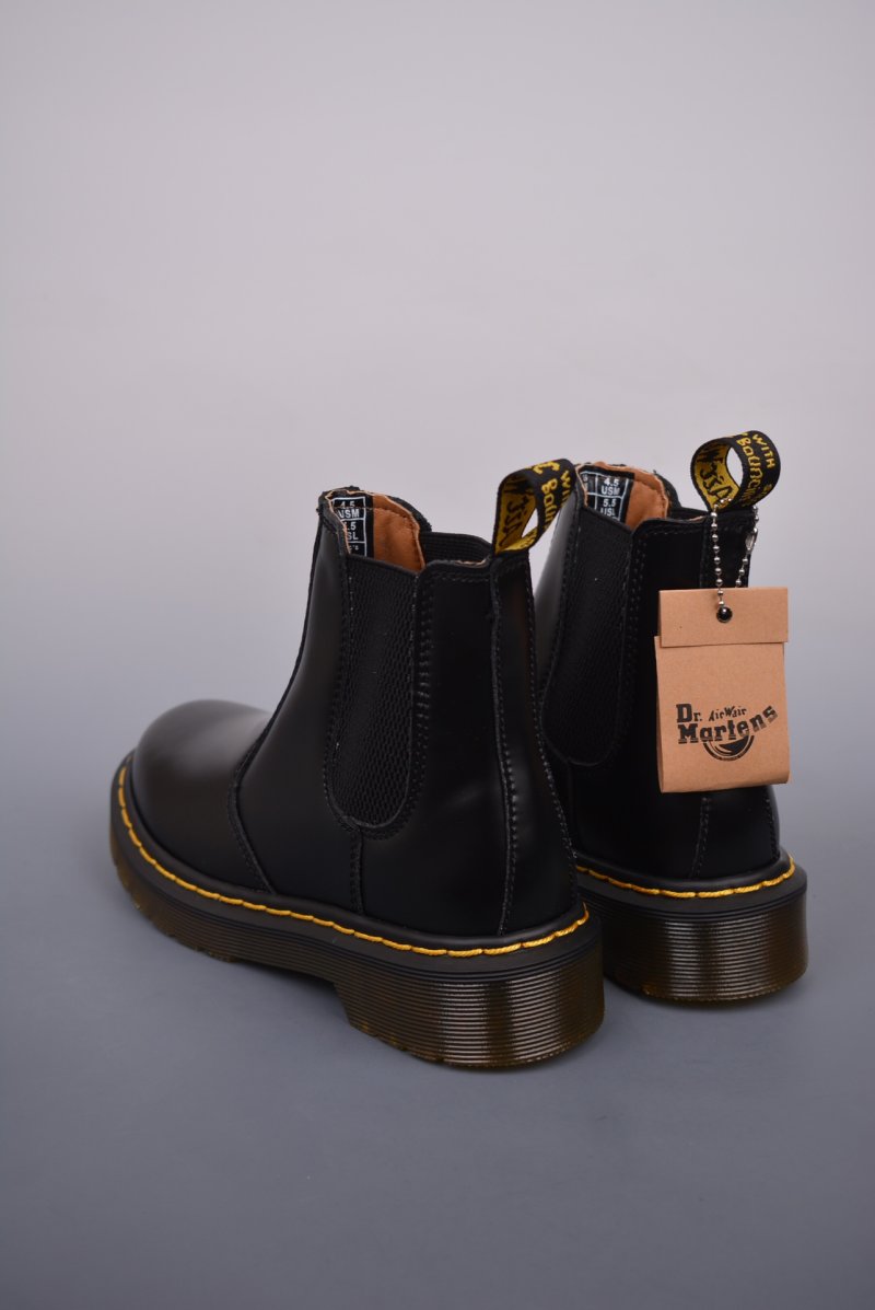 Dr. Martens 2976 Chelsea Boot view