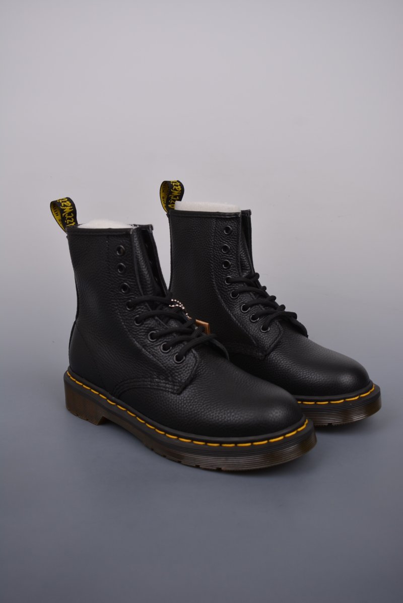 Dr. Martens Classic Boot