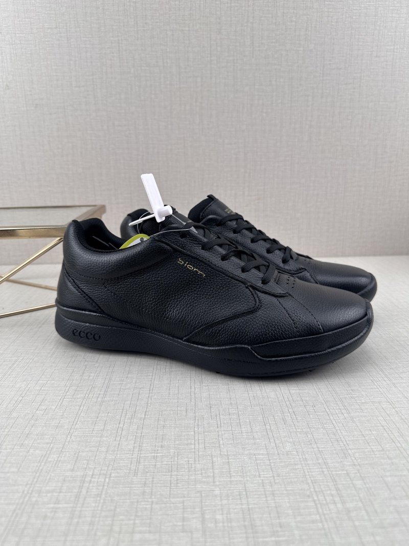 ECCO 5011 Low Top Sneaker 'Black / White' view