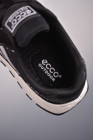 ECCO Street Sneaker 'White' view 9