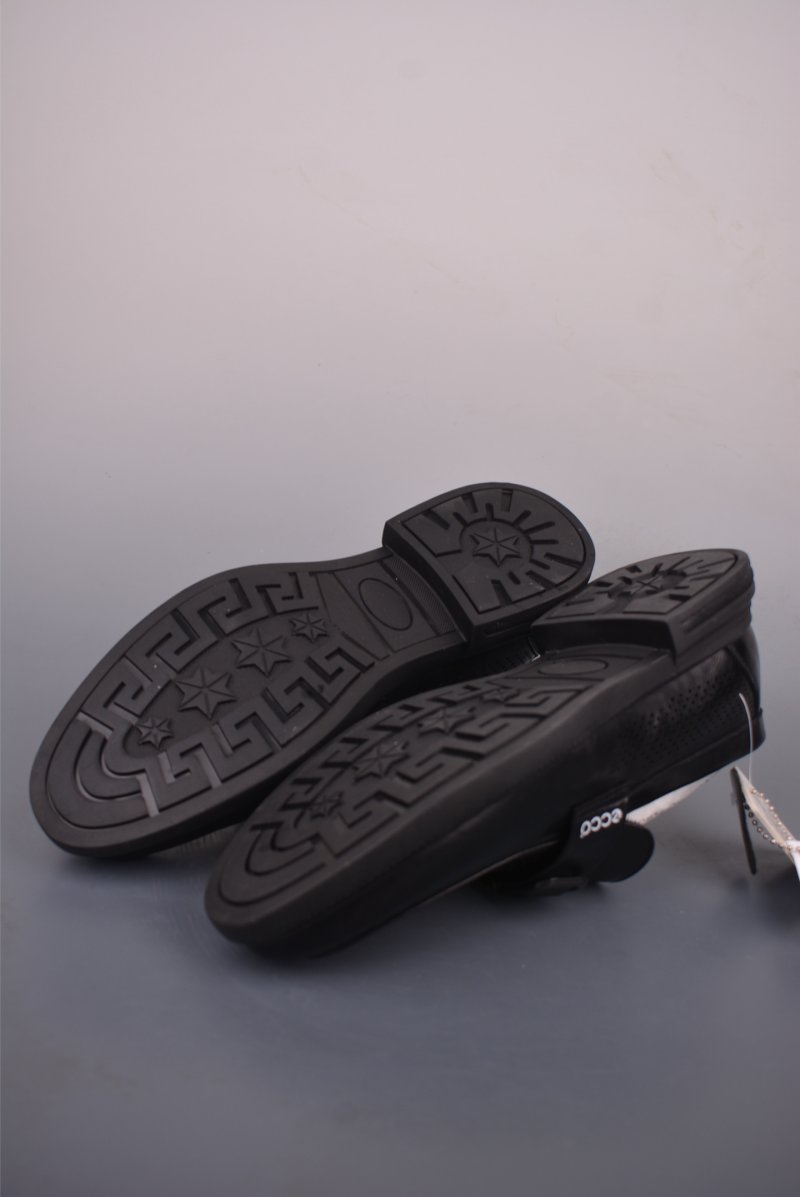 ECCO Slip-On Loafer 'Black / Brown' view