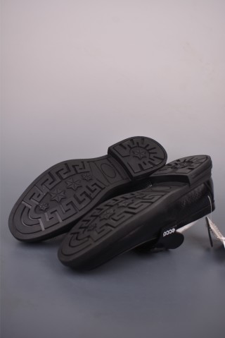 ECCO Slip-On Loafer 'Black / Brown' view 3