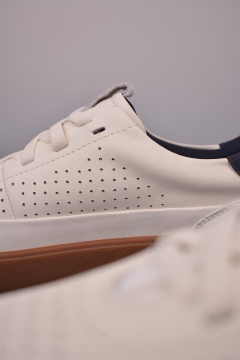 ECCO Baroque Classic Boot view