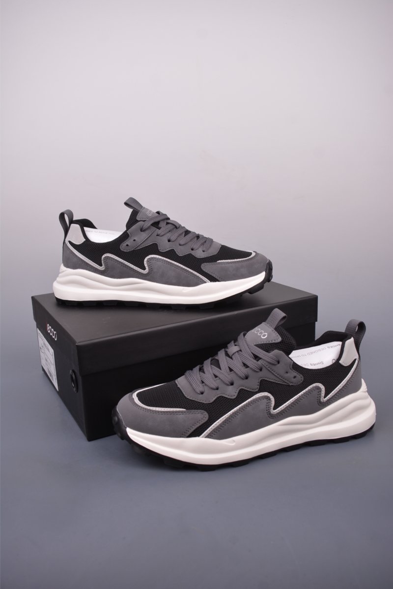 ECCO Chunky Running Shoe view