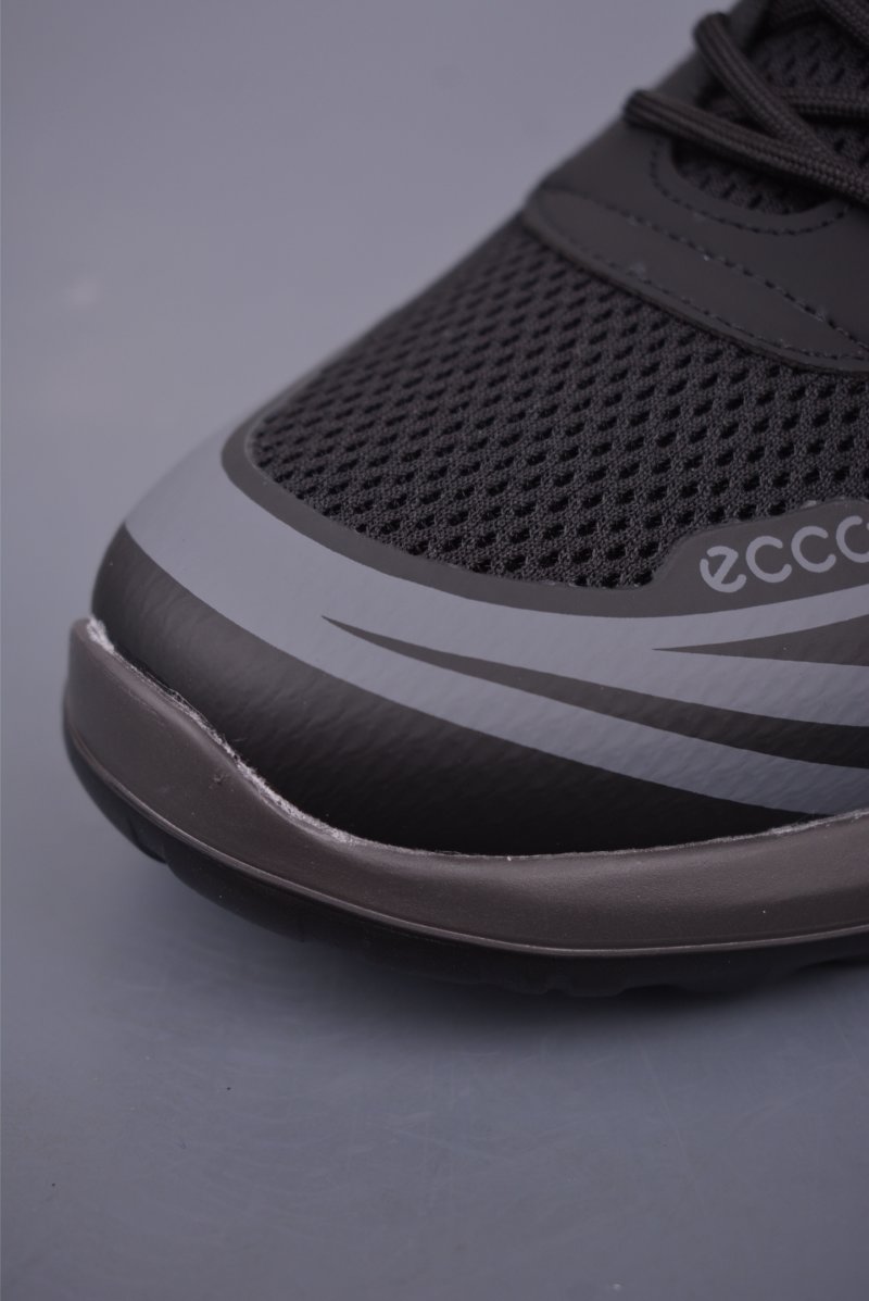 ECCO Summer Running Shoe view
