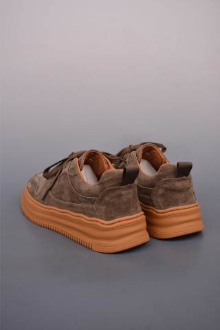 ECCO Sneakers view 2
