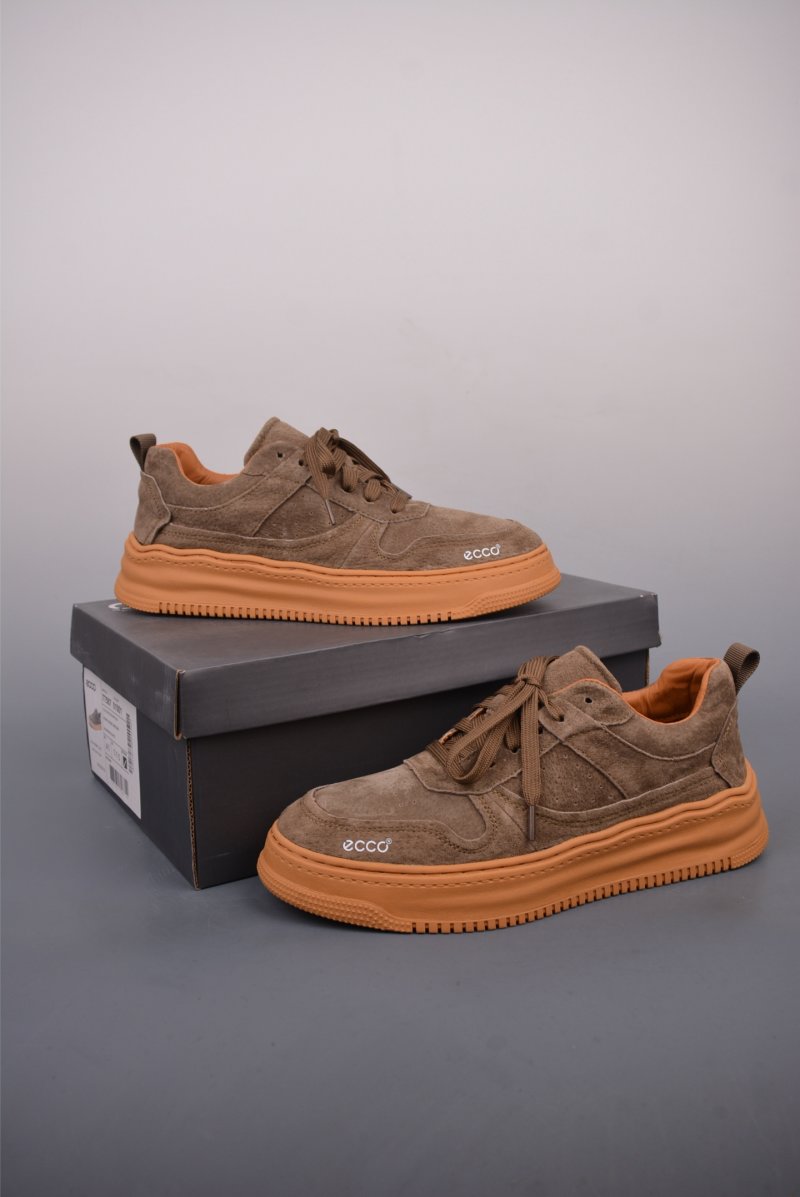 ECCO Sneakers view