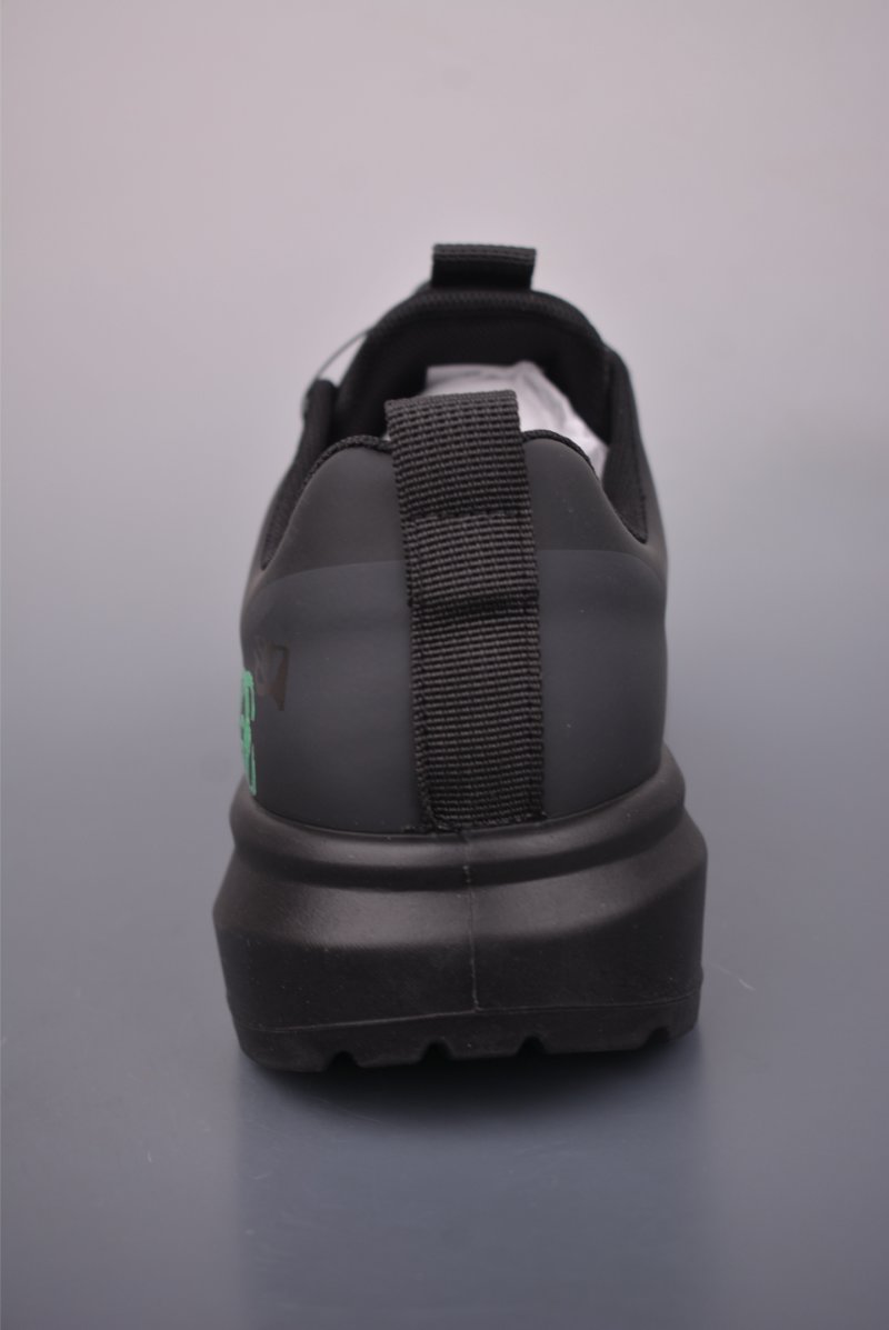 ECCO Sneakers view