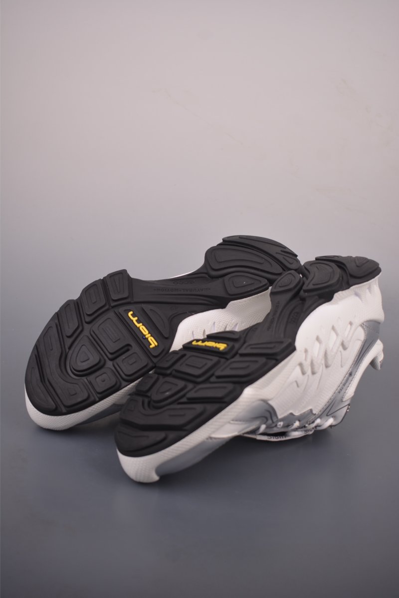 ECCO Sneakers view