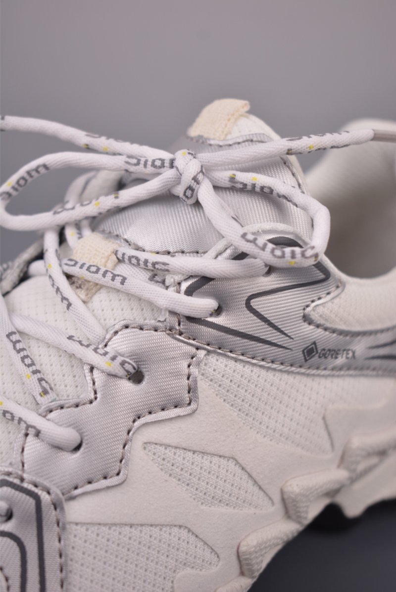 ECCO Sneakers view