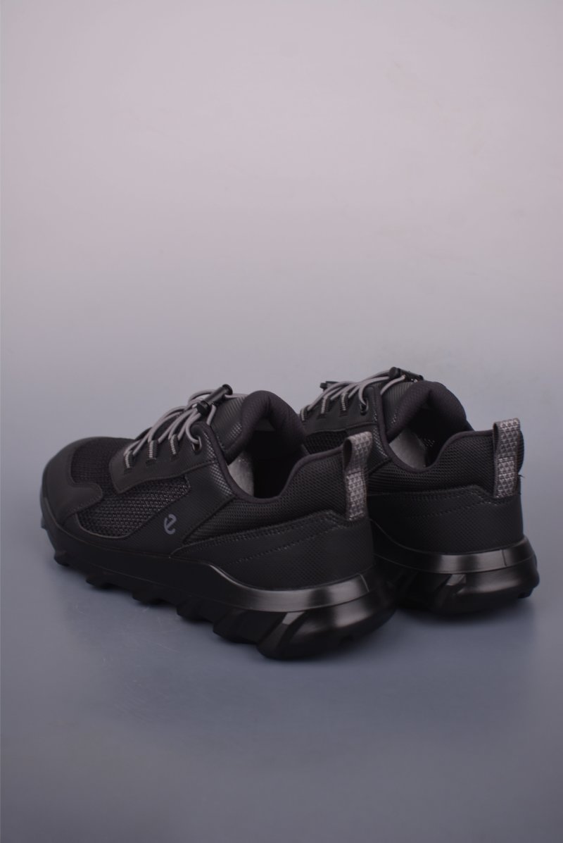 ECCO Sneakers view