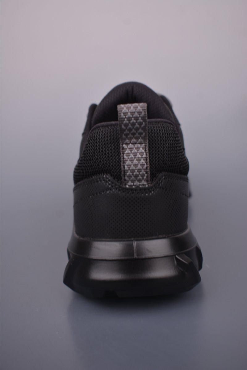 ECCO Sneakers view