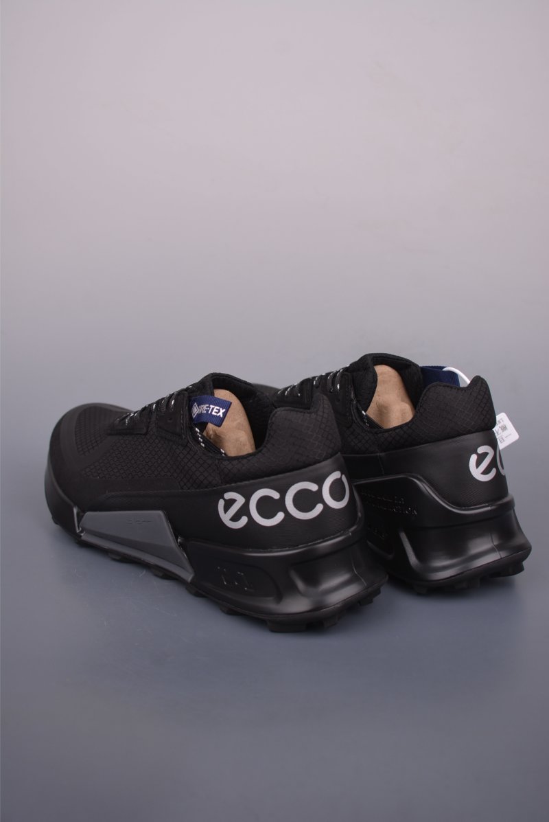 ECCO Sneakers view