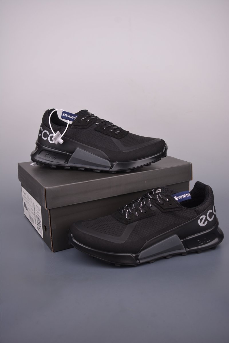 ECCO Sneakers view