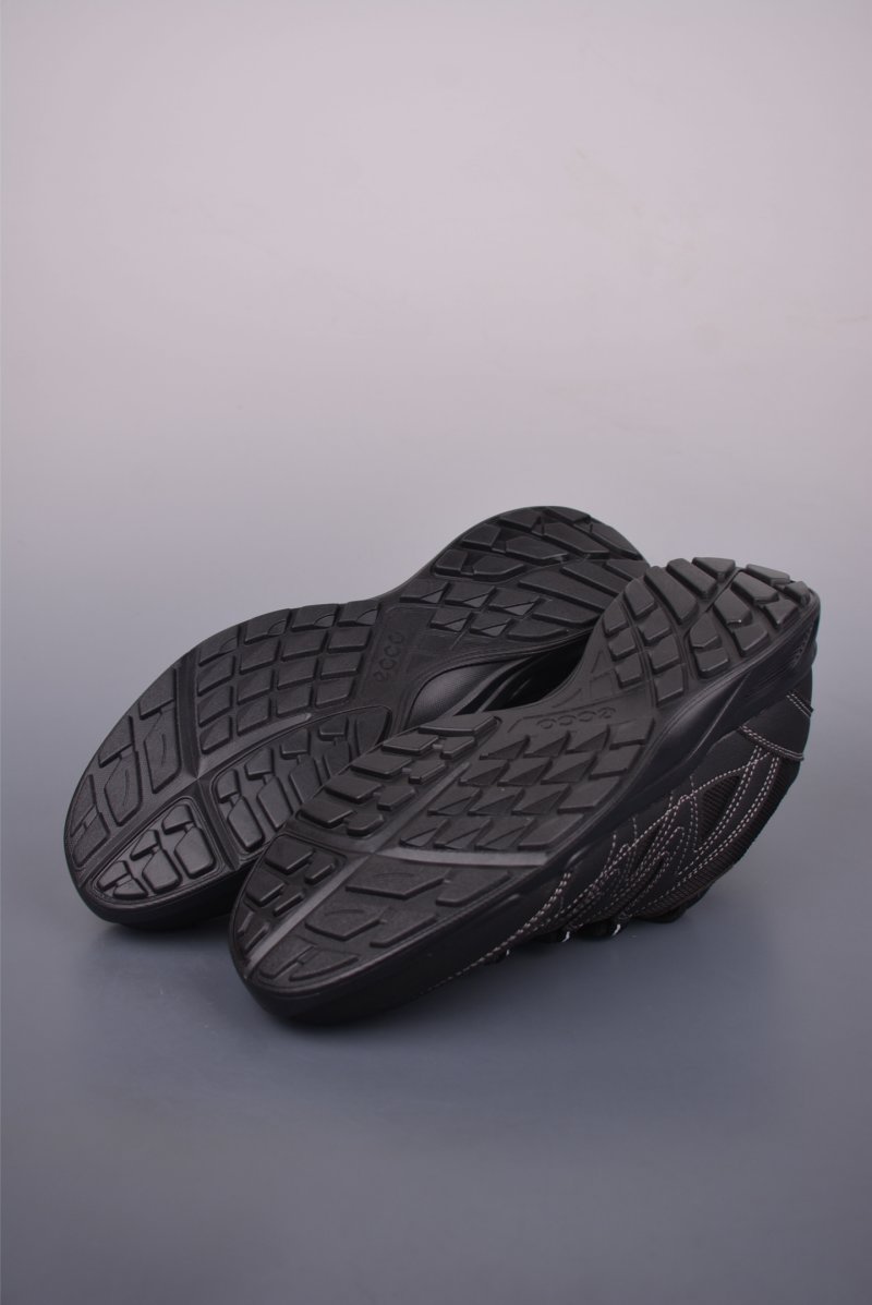 ECCO Sneakers view