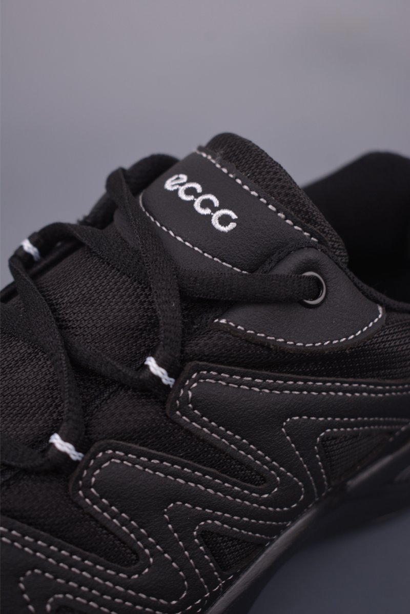 ECCO Sneakers view
