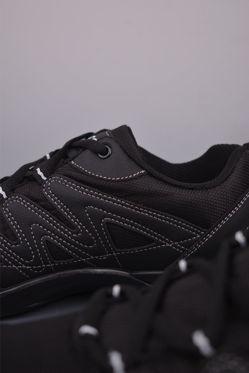 ECCO Sneakers view